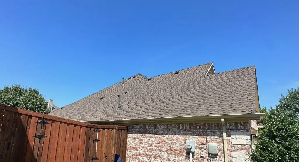 Completed roof replacement project in Citrus
